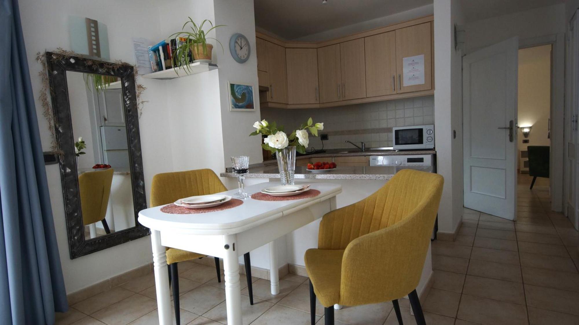 Apartamento Familiar Con Piscina Con Wi Fi En Los Cristianos Los Cristianos  Buitenkant foto