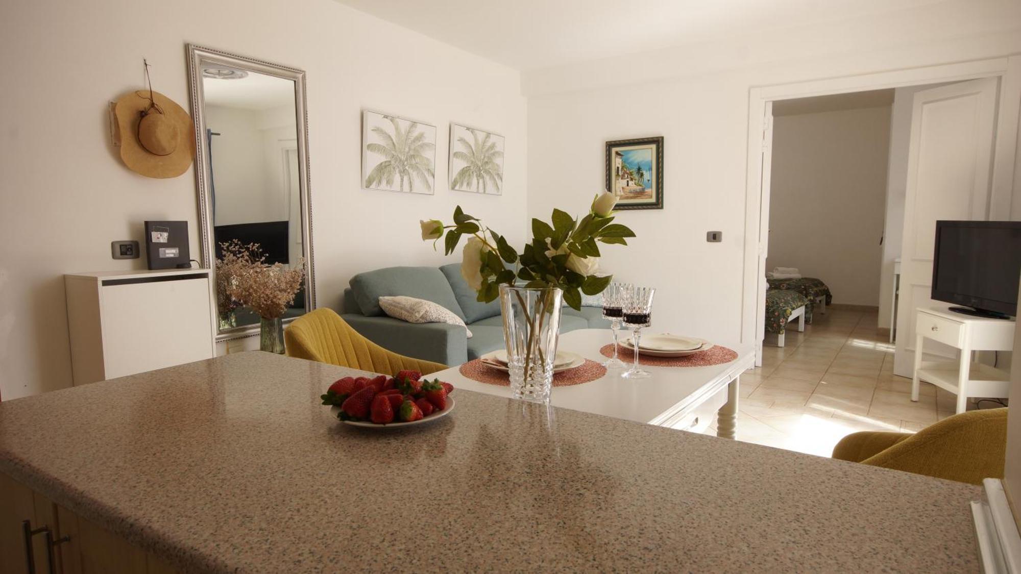 Apartamento Familiar Con Piscina Con Wi Fi En Los Cristianos Los Cristianos  Buitenkant foto